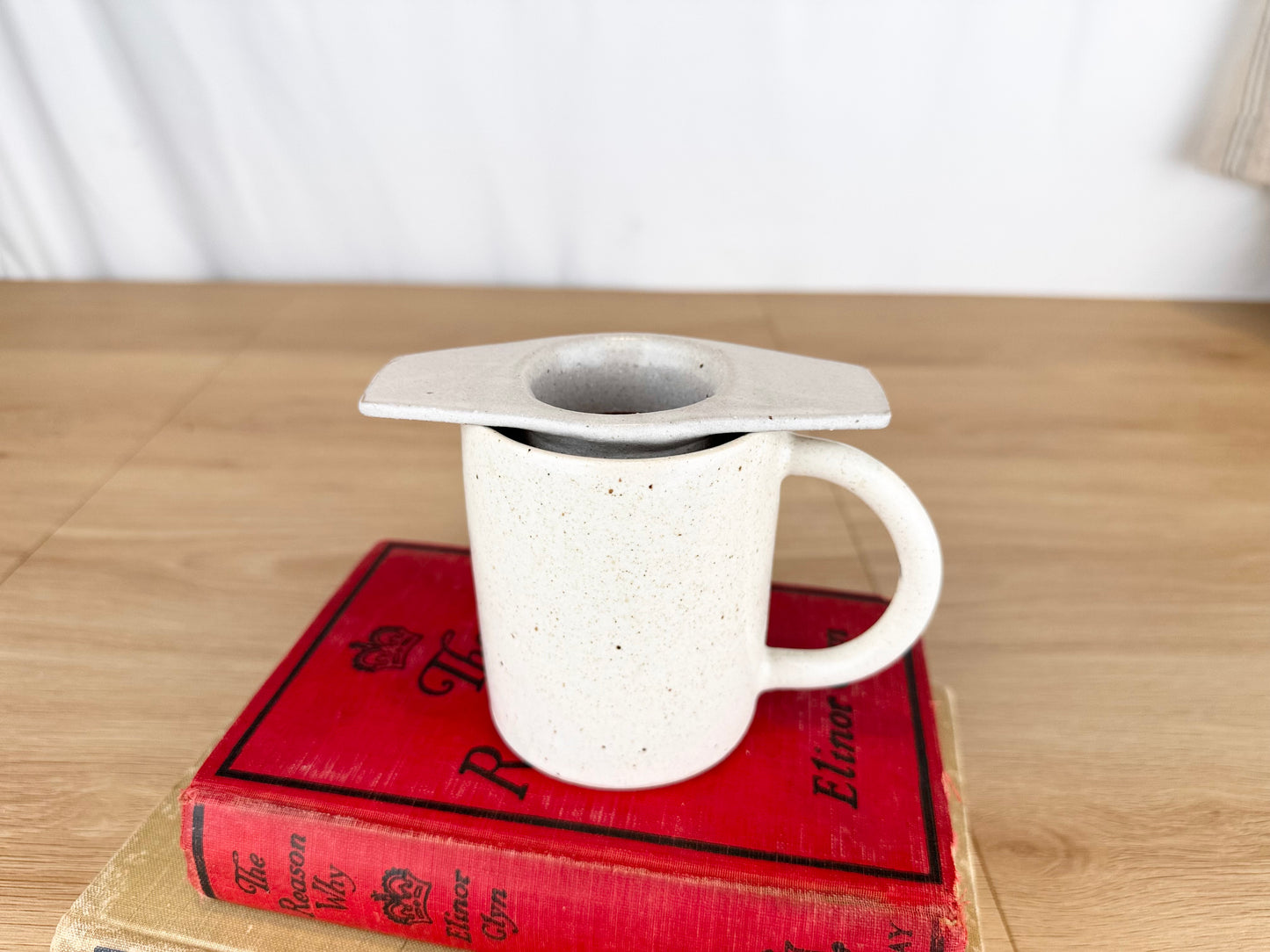 Tea Infuser, Eggshell White