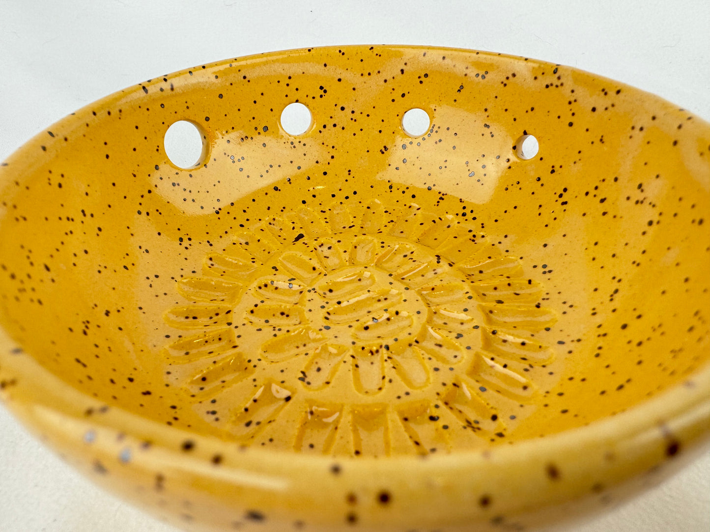 Yellow Speckle Ceramic Herb Stripper and Garlic Dish