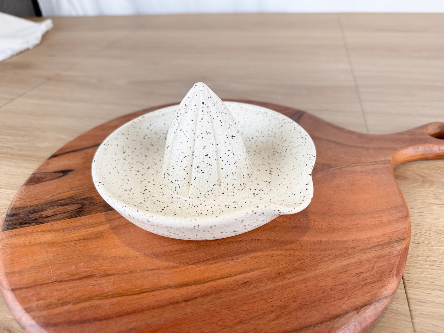 Juicer, White Speckle