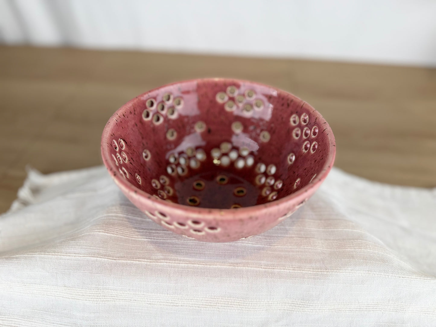 Berry Bowl / Colander, Dusty Rose