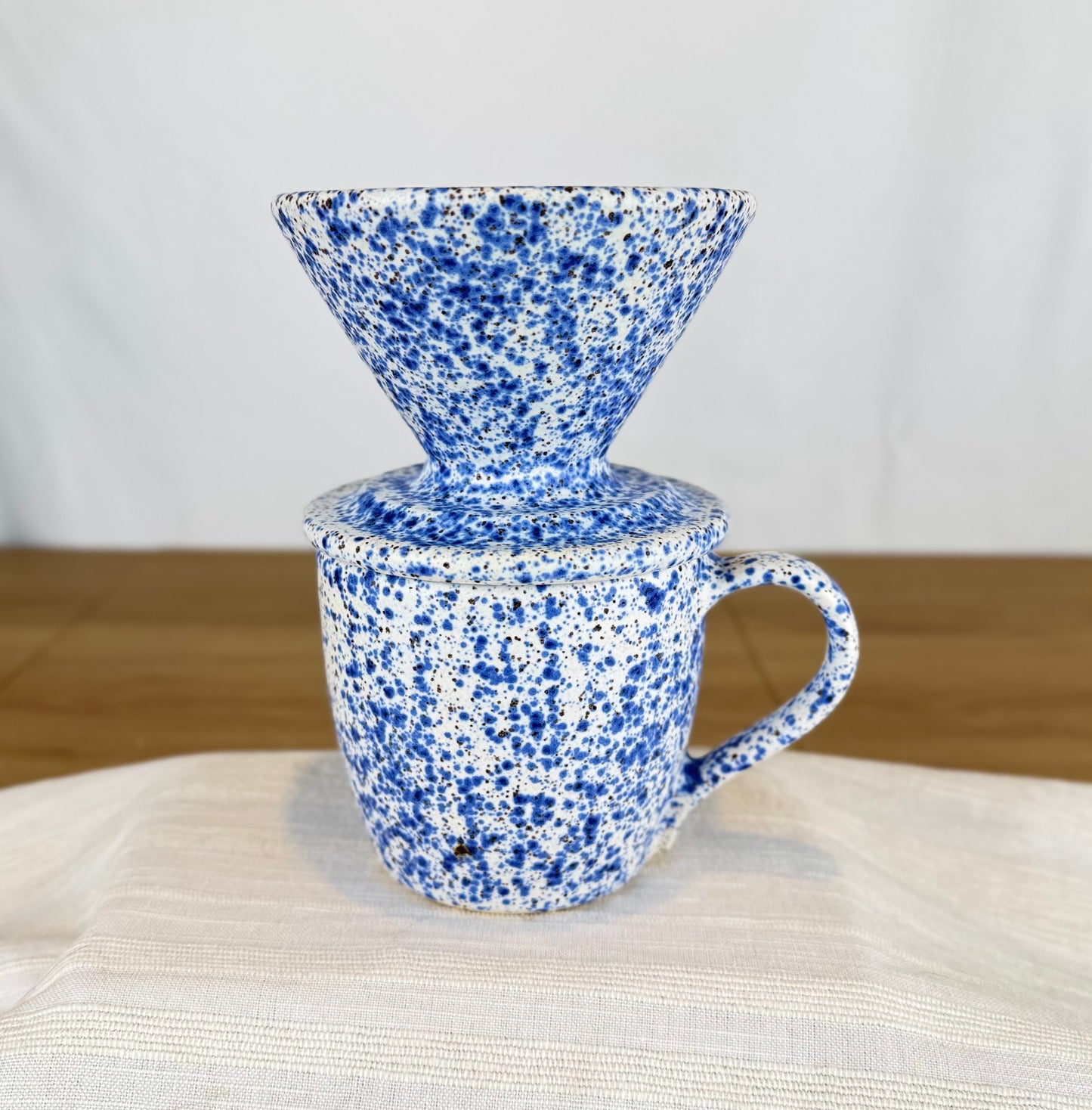 Blue & White Splatter 14oz Pour Over Set