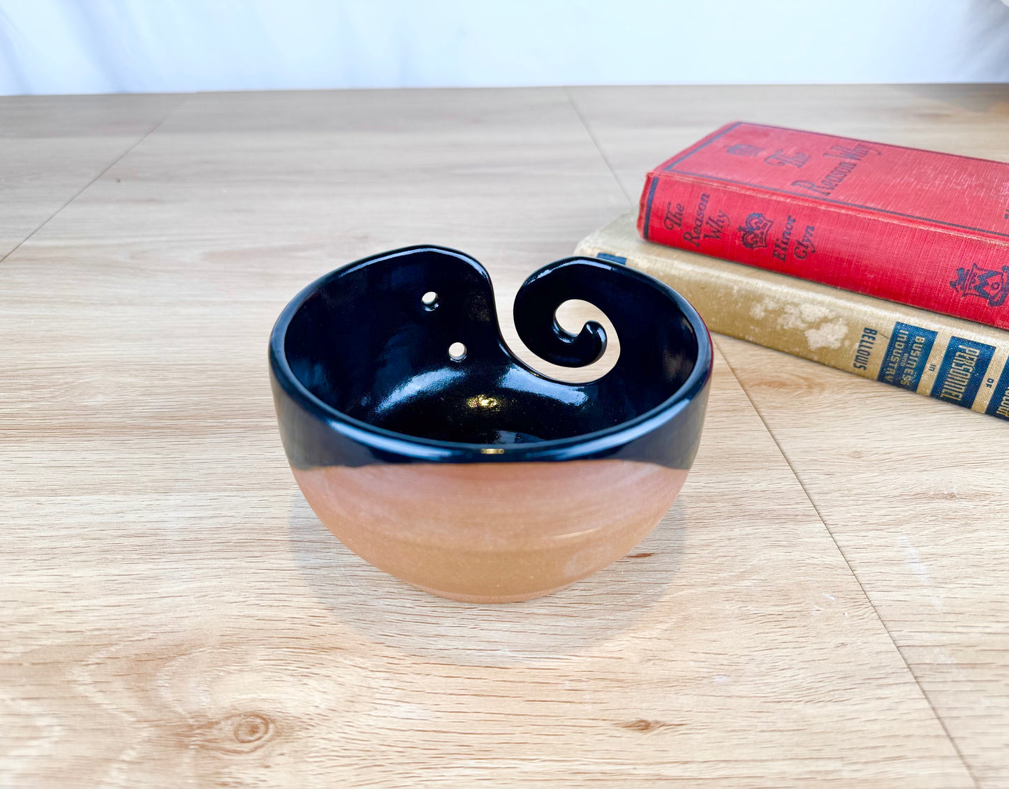 Yarn Bowl, Gloss Black