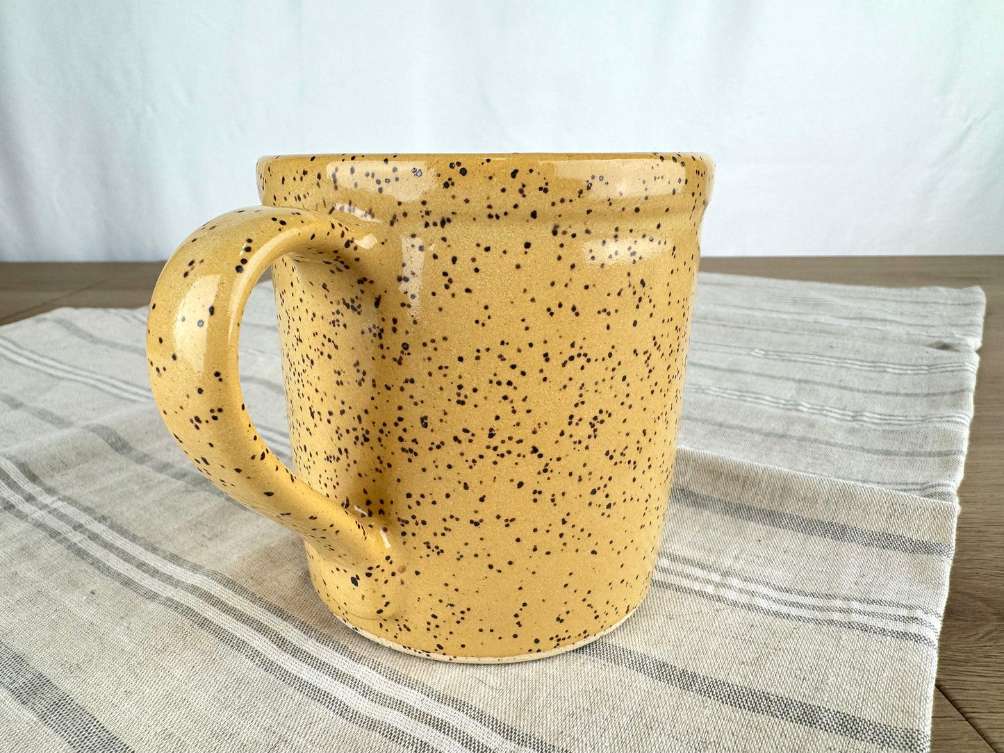 16 oz Coffee Mug, Yellow Speckle