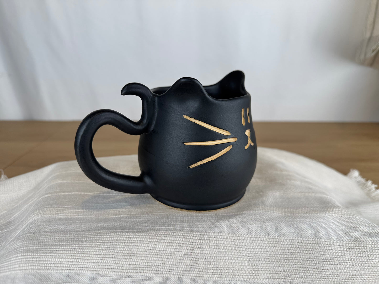 Black 14oz Kitty Cat Mug